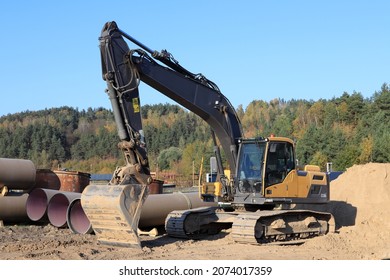 Construction Machinery. Large Construction Excavator.