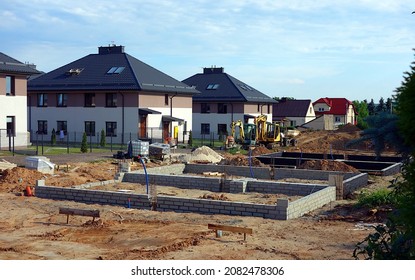 Construction of a multi-family house, view of the building's foundation - Shutterstock ID 2082478306