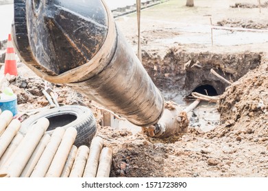 Construction Of Oil And Gas Pipeline,horizontal Directional Drilling (HDD Process).Installing Underground Pipe Dummy Test   From The Soil Surface.