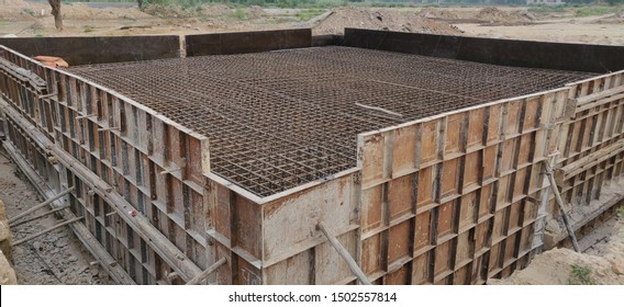 Construction Of Pillar Base With Iron Rods