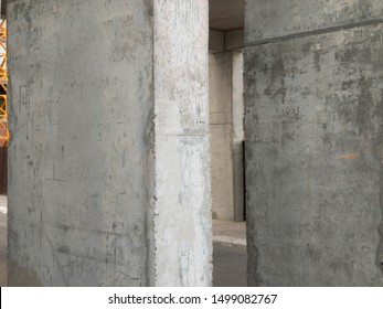 Construction supporting column of concrete bridge