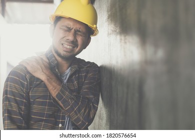 Construction Worker With Shoulder Pain