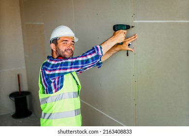 Construction Worker Using Battery Drill On Stock Photo 2163408833 ...