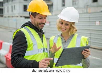 Construction Worker Working Building Site Stock Photo 529747777 ...