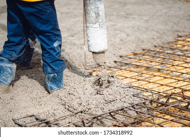 Construction Worker Working On Building House Stock Photo 1734318992 ...