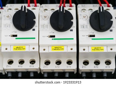 4,005 Contactor Images, Stock Photos & Vectors | Shutterstock