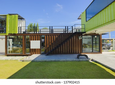 Container Living House