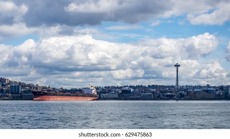 Container ship docking in Seattle, Washington, USA