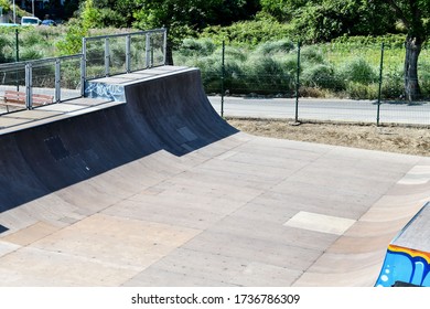 Contemporary Urban Design Concrete Skate Skatepark Stock Photo ...