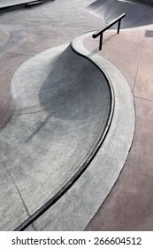 Contemporary Urban Design Concrete Skatepark