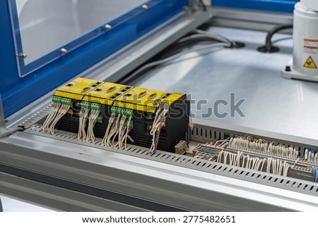 Controller components with internal wiring for industrial equipment