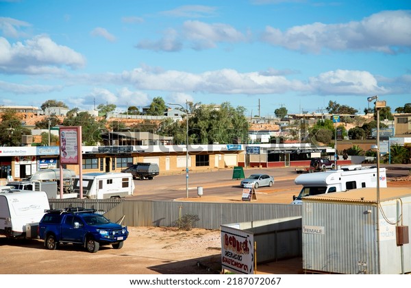 Coober Pedy, Australia - May 4,\
2022: Local businesses on Hutchison street in the opal mining\
town