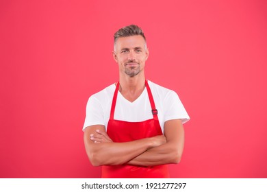 Cook Good Food At Home. Mature Barista. Restaurant Staff. Hipster Professional Apron Uniform. Waiter Or Bartender. Cafe Staff. Barista Worker. Man Cook Wear Apron. Cafe Bar Barista Job Position.