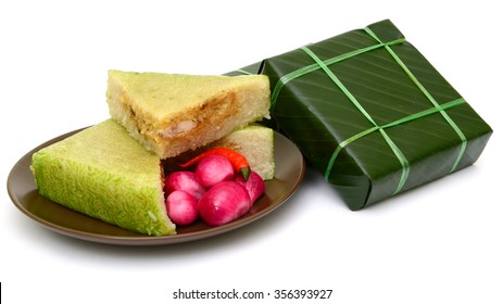 Cooked square glutinous rice cake, Vietnamese new year food