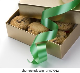 Cookie Gift Box With Green Ribbon