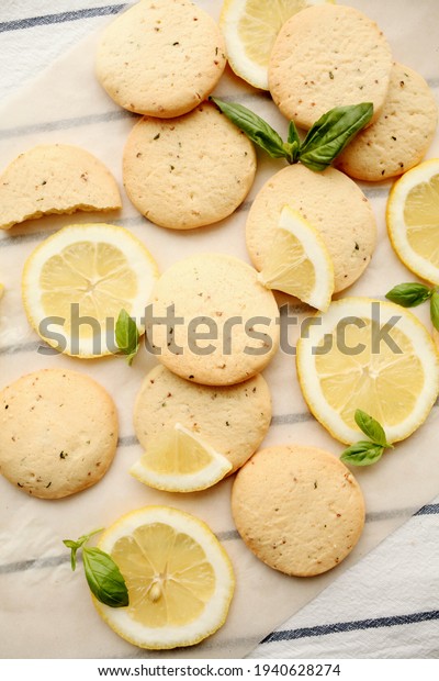 cookies with lemon and\
basil