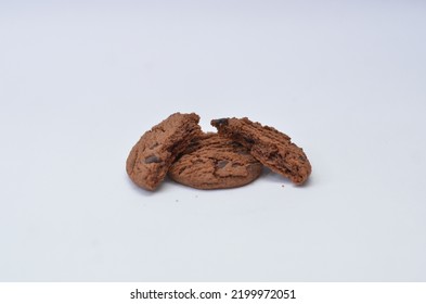 Cookies Are A Popular Food Around The World, With A Crunchy Texture And Distinctive Chocolate Taste.