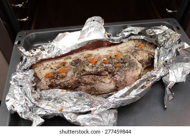 Cooking Of Pork Shoulder In The Foil