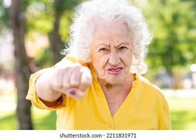 Cool, Modern And Happy Old Senior Woman Portrait - Elderly People In The Age Of 60, 70, 80 Having Fun And Spending Time Together, Concepts About Elderly, Seniority And Wellness Aging