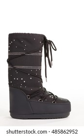 Cool Winter Boot. Women's Moon Boots For Snowy Weather.