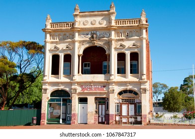 COOLGARDIE, AUSTRALIA - March 8, 2018: The Former Marvel Bar Hotel In An Old Gold Rush Town