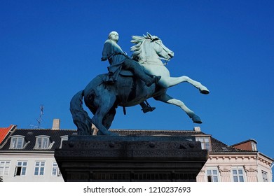 COPENHAGEN, DENMARK - SEPTEMBER 5, 2014 : Absalon King Equestrian Statue In Hojbro Square (Højbro Plads)                                           