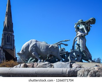 COPENHAGEN, DENMARK-APRIL 11, 2016: Norse Goddess Gefjon Statue By Anders Bundgaard On The Gefion Fountain