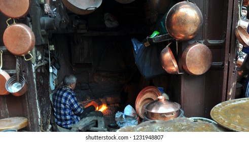 21 Moroccan copper cookware Images, Stock Photos & Vectors | Shutterstock