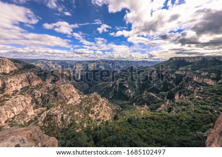 Copper Canyon (Barrancas del Cobre) Sierra Madre Occidental, Chihuahua, Mexico.