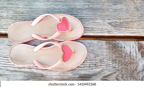 Sandal Shoes Bench Sand Beach Images Stock Photos Vectors