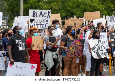 Coral Springs, Florida/USA - June 02, 2020: Peaceful Protesters In A Protest Against The Death In Minneapolis Police Custody Of African-American Man George Floyd At Coral Springs, Florida.