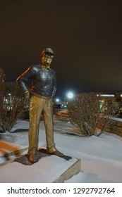 Coralville, Iowa, USA - 1/2019: Statue Of Hayden Fry, A Famous University Of Iowa Football Coach                                