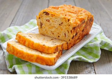 Corn Bread With Bacon And Cheddar