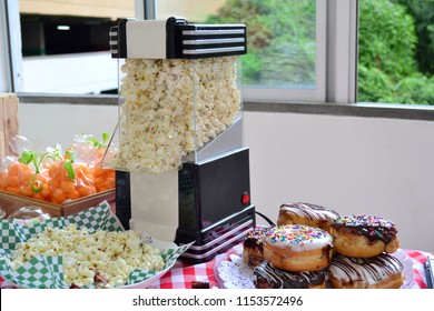 Corn Popcorn Maker
