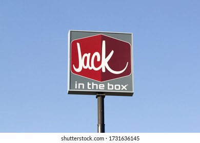 Corning, CA, USA - Mar 5, 2020: The Jack In The Box Sign Outside A Location Along The Interstate 5 Highway On The Jack In The Box Fast Food Restaurant Chain In Corning, California. 