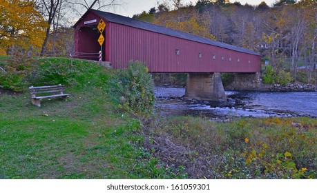 The Cornwall Covered Bridge, Cornwall, Connecticut, USA