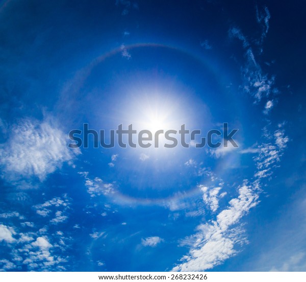 Corona sun Halo (optical\
phenomenon)