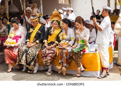 Coronation Ritual Ceremony King Queen Puri Stock Photo 1596885391 ...