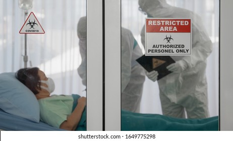 Coronavirus Covid 19 Quarantine And Outbreak Alert Sign On Window Of Coronavirus Quarantine Room At Hospital And Disease Control Experts Make Disease Treatment To Coronavirus Covid 19 Infected Patient