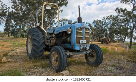 Fordson SUPER MAJOR tractor insignia de lado Cromo De Excelente Calidad 