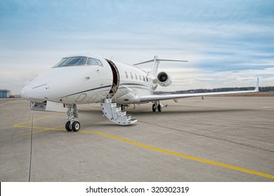 Corporate Private Jet - Plane