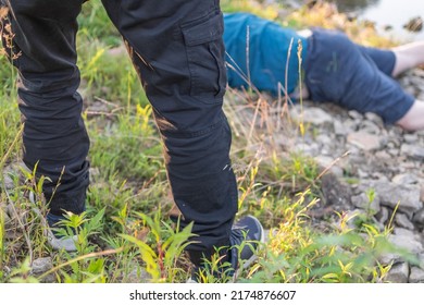 A Corpse In The Water, The Body Of A Dead Man Was Found By The Lake Near The Pond, A Drowned Man Was Found.