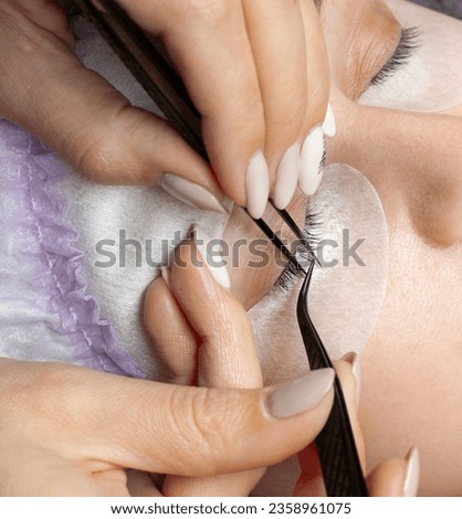 Correct application of 2d, 3d, 4d, 5d volume cluster fans artificial lashes. Eyelash Extension Direction Guide. Tips and tricks for application beauty salon procedure and treatment