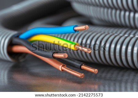 Corrugated Tube Electric Conduit Pipe with Copper Power Supply Installation Cable