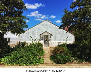 CORVALLIS, ORE. - JULY 2016: Oregon State University East Greenhouse On July 13, 2016. OSU Is The Land Grant University For The State Of Oregon And Major Research Institution In Agricultural Sciences.