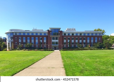 CORVALLIS, ORE. - JULY 2016: The Valley Library At Oregon State University On July 13, 2016. Valley Is The Main Library For The Land Grant Research University.