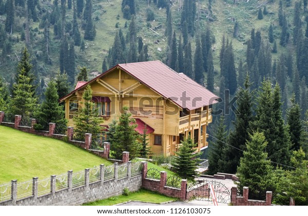 Cottage Cabins Chalet Mountains Located Highaltitude Stock Photo