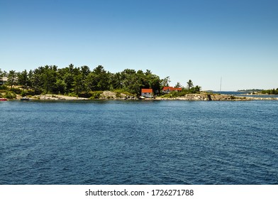 Cottages On Rocky Islands In Georgian Bay, Ontario