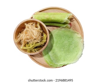 Cotton Candy, Wrapped In Flour, Placed On A Wooden Bowl, Placed On A Black Wooden Floor.