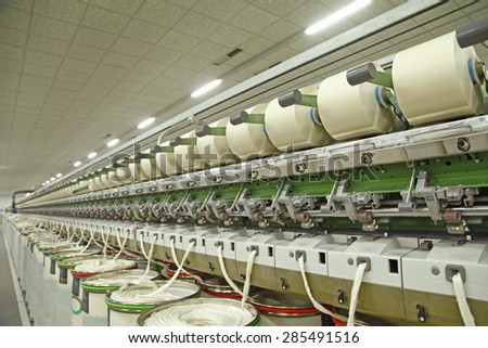 Cotton group in spinning production line factory 